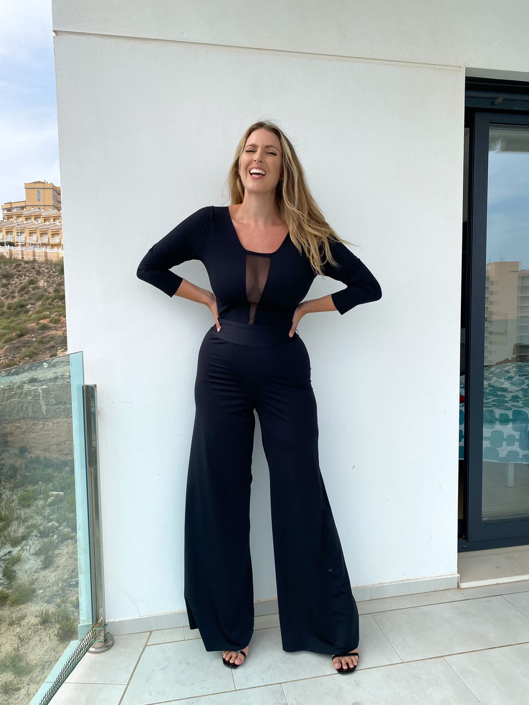 A Zampa Pantalone Nero Largo Outfit Pantaloni A Zampa Con Inserto